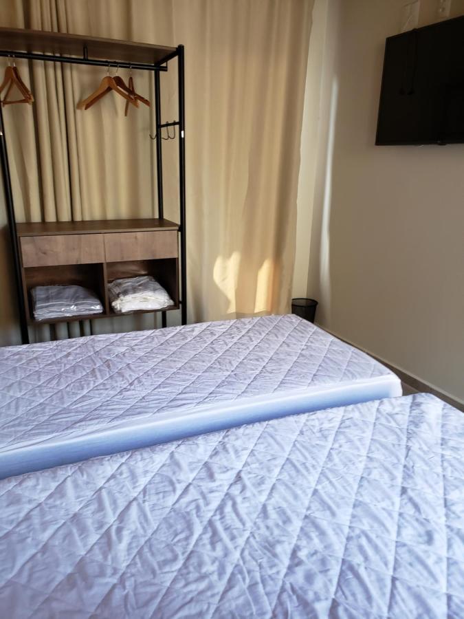Suites Verano Ubatuba - Bairro Itagua - Com Piscina Exterior foto